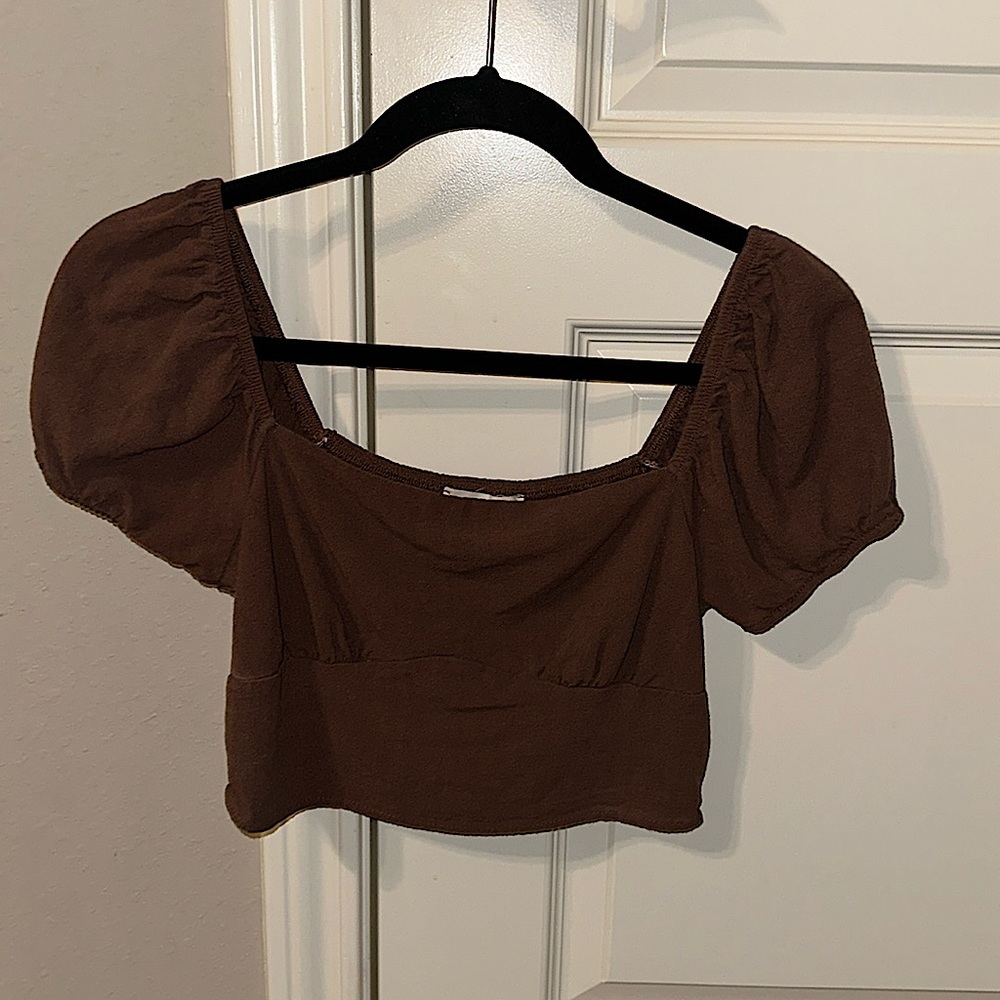 L.A.Heart brand cropped blouse purchased from pacsun, brown, and comfortable